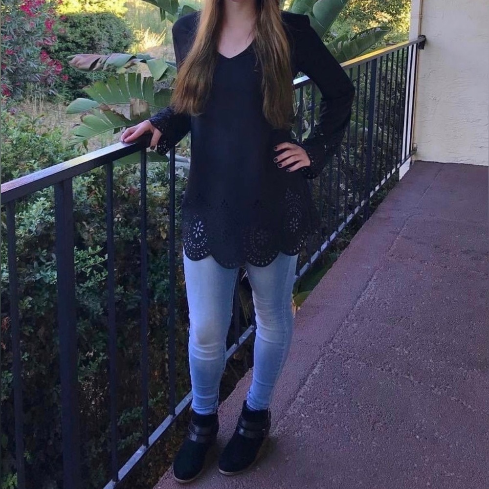 Cooling material, super comfy and stylish. Black long sleeve.